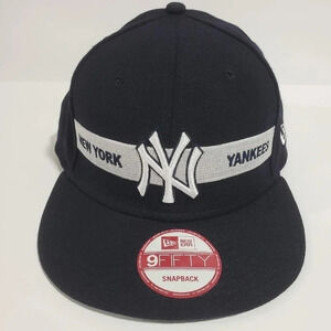 New York Yankees  New Era 9Fifty Navy Blue Mens Snapback Hat